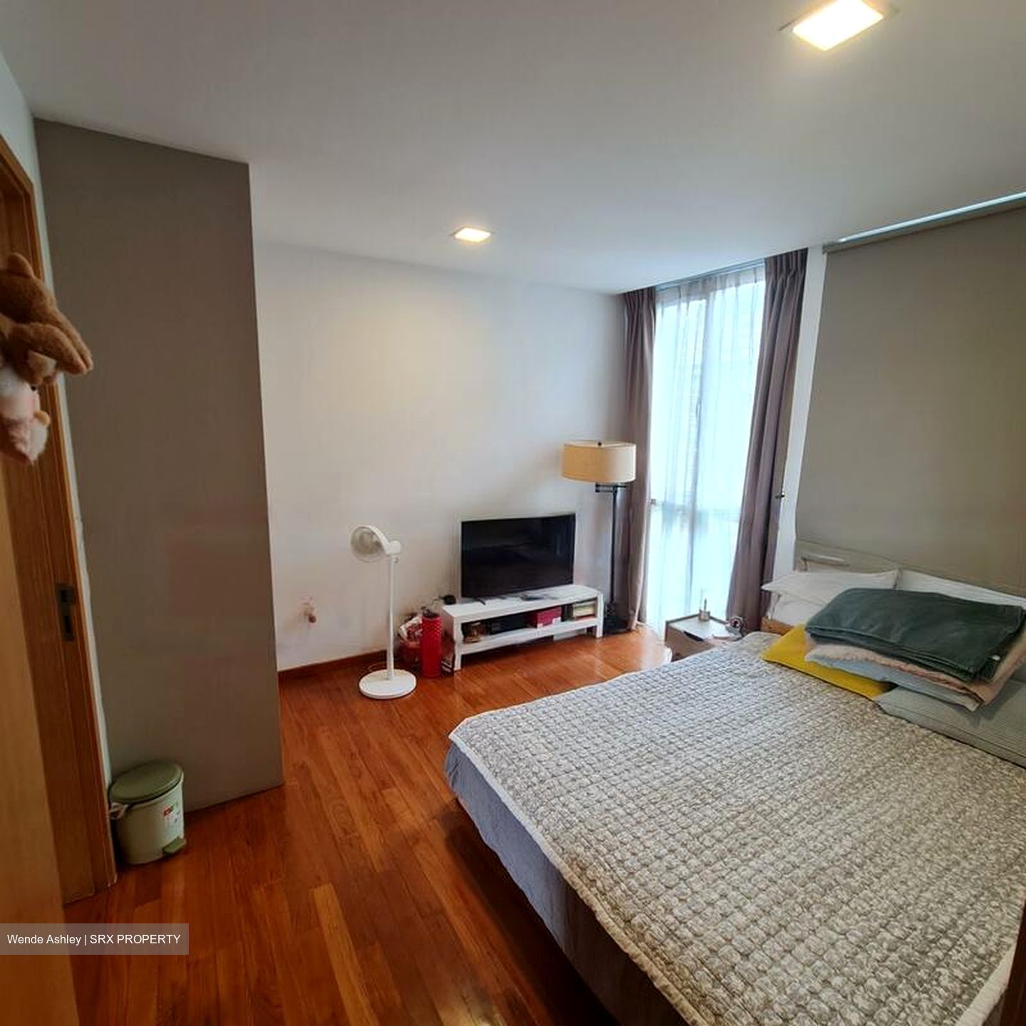 Charlton Residences (D19), Terrace #572092751